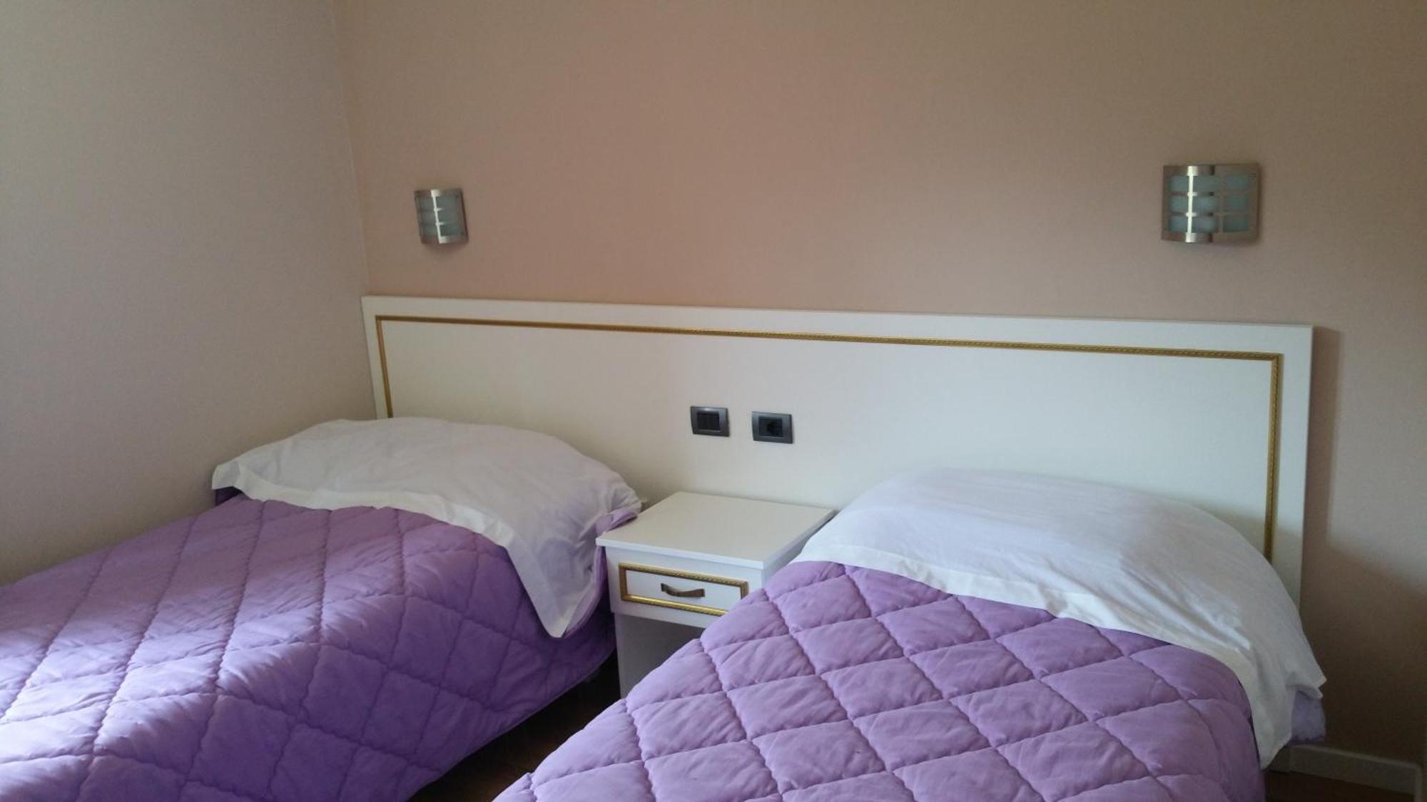 Margjeka Hotel 3*